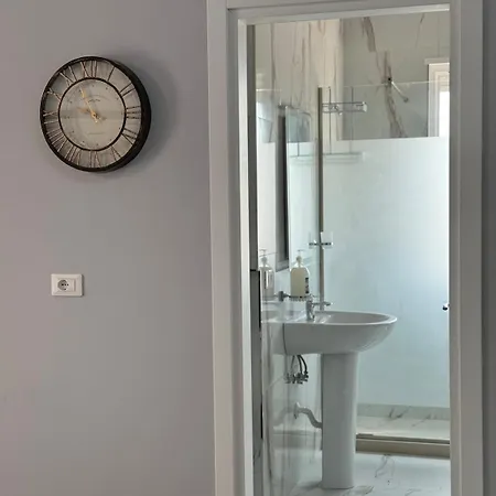 Apartment L&r Nest Tirana